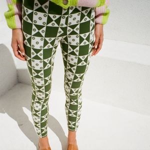 Lisa Says Gah! Lonnie legging - Floral Quilt